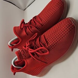 Pony Red Ladies Woman’s Sneakers Size 8